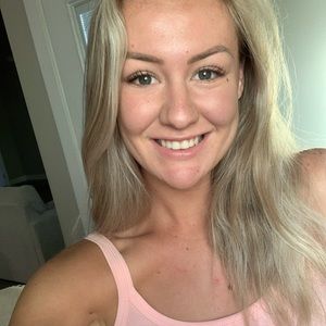 Meet your Posher, Kendra